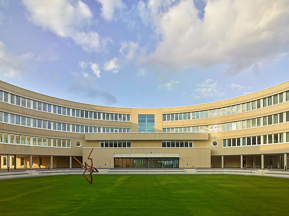 Bertha-Benz-Schule in Sigmaringen – Schulzentrum aus Berufsfachschulen und beruflichen Gymnasien für 1300 Schüler